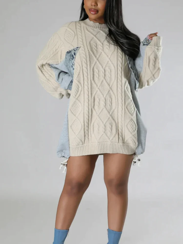 Женский джинсовый вязаный свитер TWOTWINSTYLE Повседневный составного кроя с круглым