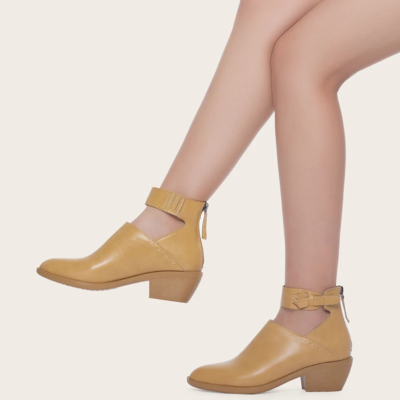 

Spring and Autumn Round Head Casual Fashion Lady Black Platform Ankle Boots 2022 Trend Chunky Luxury Shoes for Women's Heeled