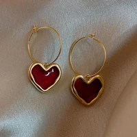 new love sweet burgundy enamel heart earrings for women girl gold color metal love heart hanging dangle earrings vintage jewelry