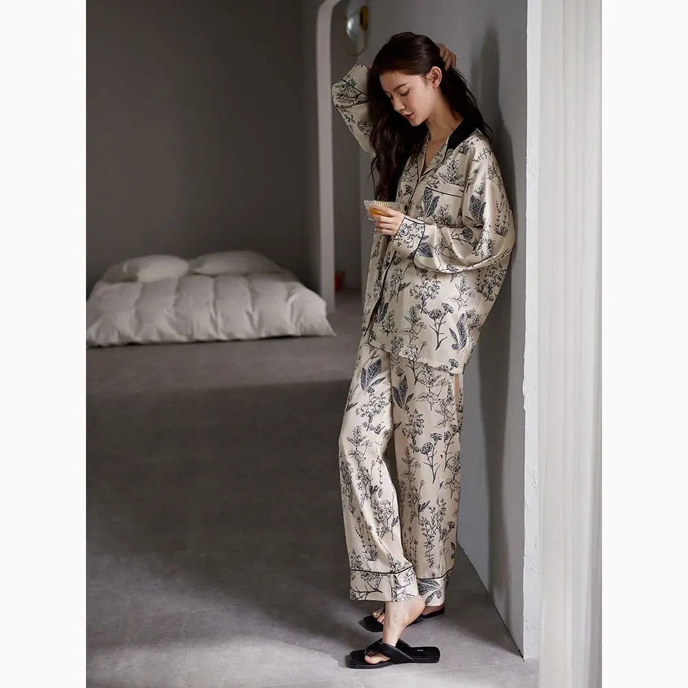 Женские пижамы Victoria весенне-осенние шелковые с длинными рукавами тонкие больших