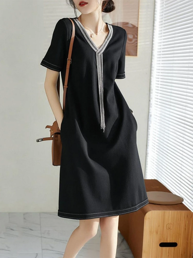 

Женское платье с бахромой, V-образным вырезом и бусинами