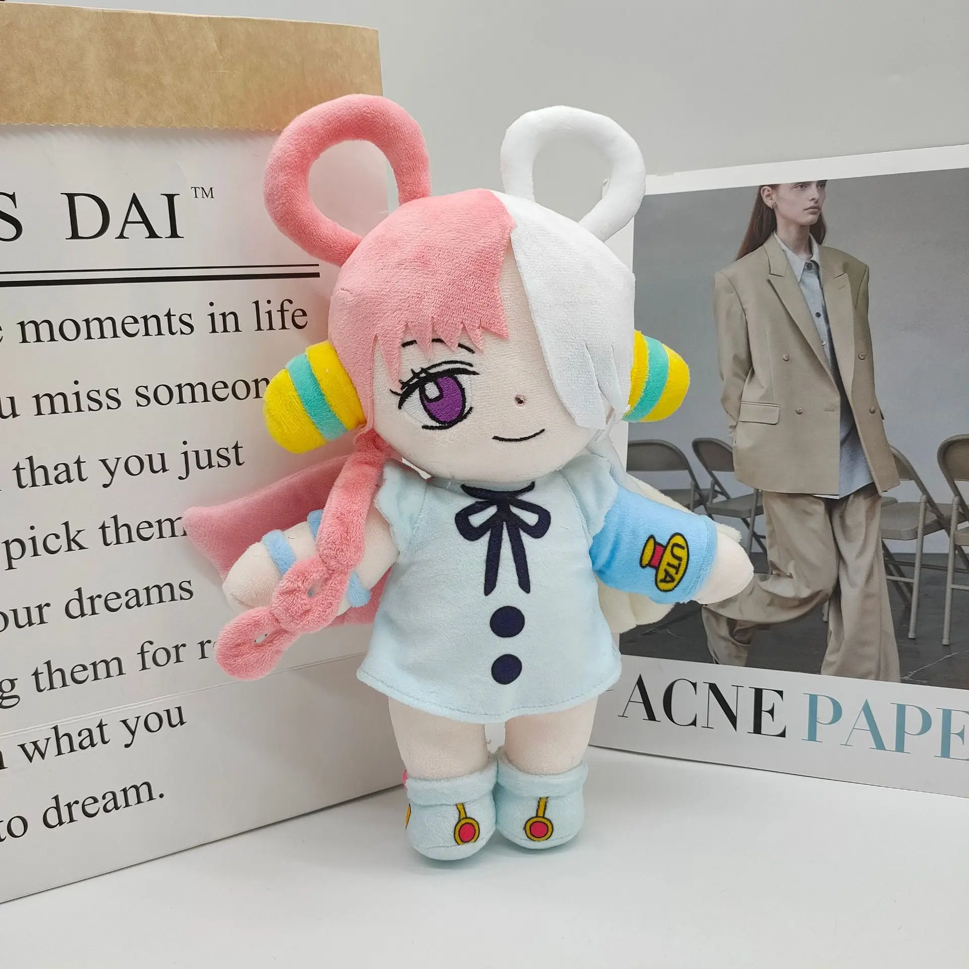

28cm Anime One Piece Flim Red Uta Plush Doll Shanks Daughter Kawaii Stuffed Toy Singing Girl Cartoon Toys Christmas Gifts