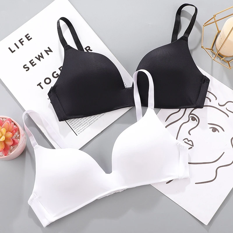 

Women Gathered Seamless Lingerie Solid Small Breast Wireless Push Up Bra One Piece Seamless Comfortable Anti Sagging Invisible