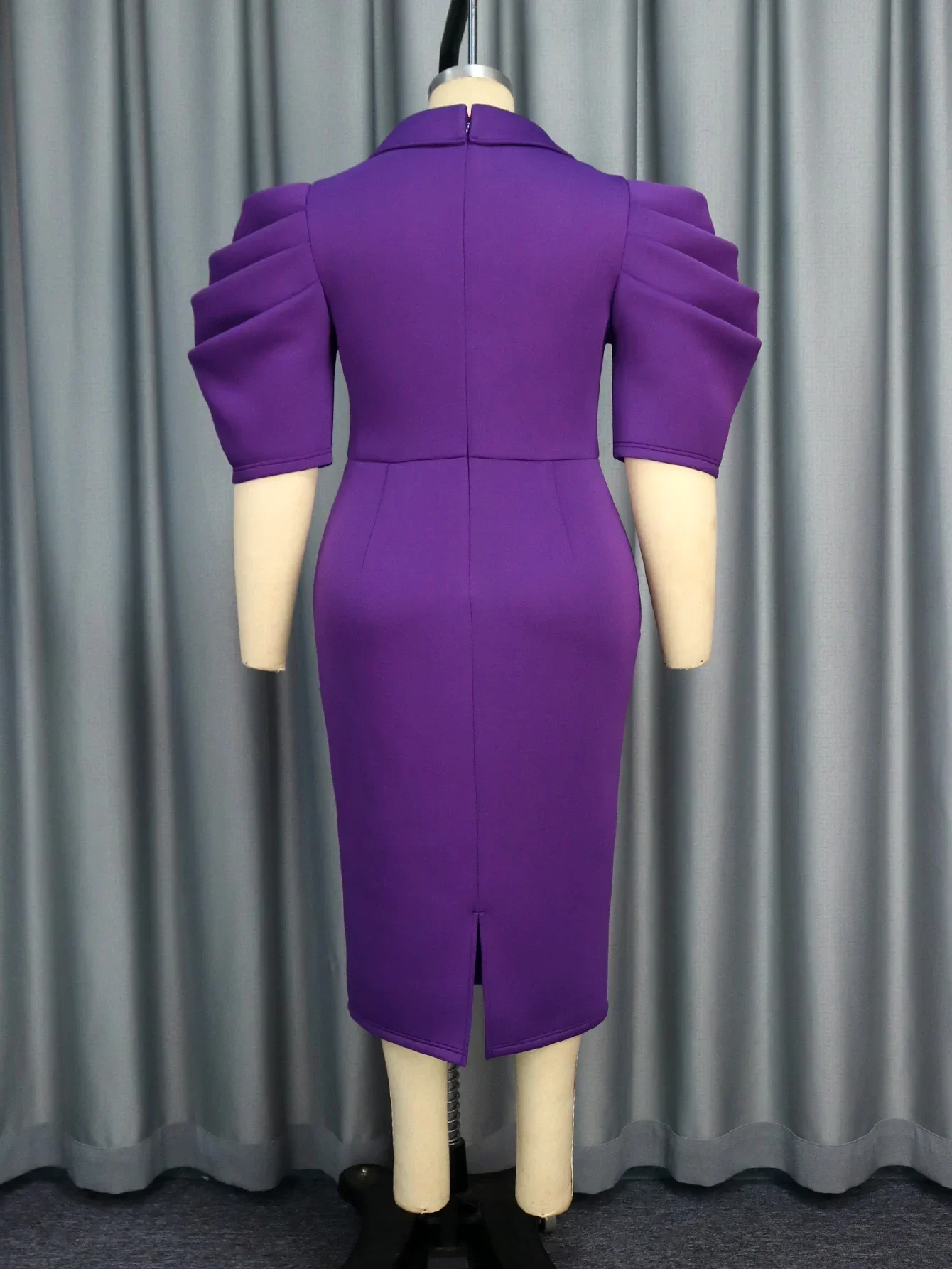 Элегантные женские платья для церкви с баской и пуговицами плиссированные