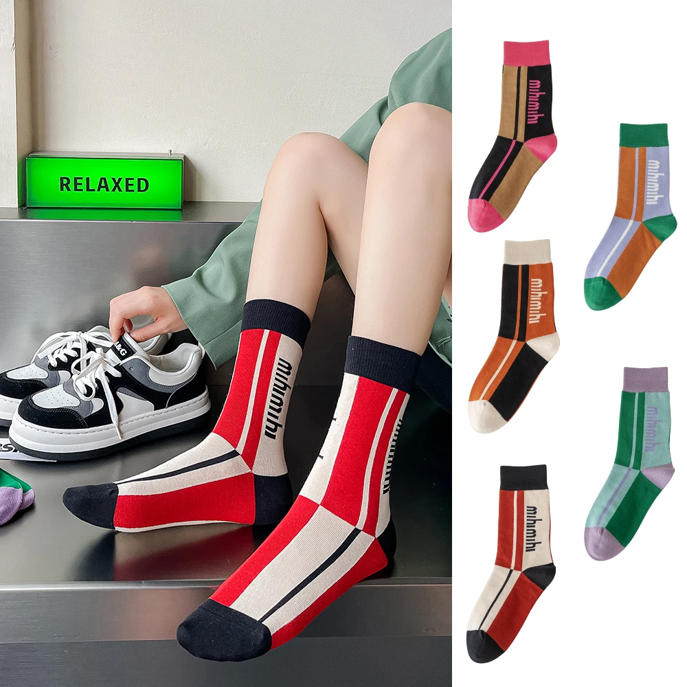 

Новинка, женские модные носки, контрастные эластичные чулки с надписью, удобные осенне-зимние уличные спортивные чулки для девочек
