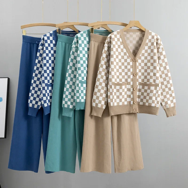 Трикотажный комплект из двух предметов для мусульманской женщины кардиган