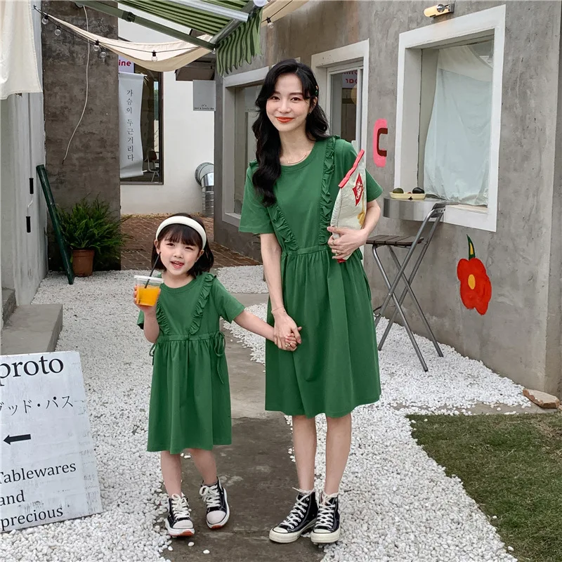 

2022 Mommy Daughter Matching Dress For Women Baby Girl Clothing Mommy And Me Dresses Parent-Child Coordination Summer Clothes