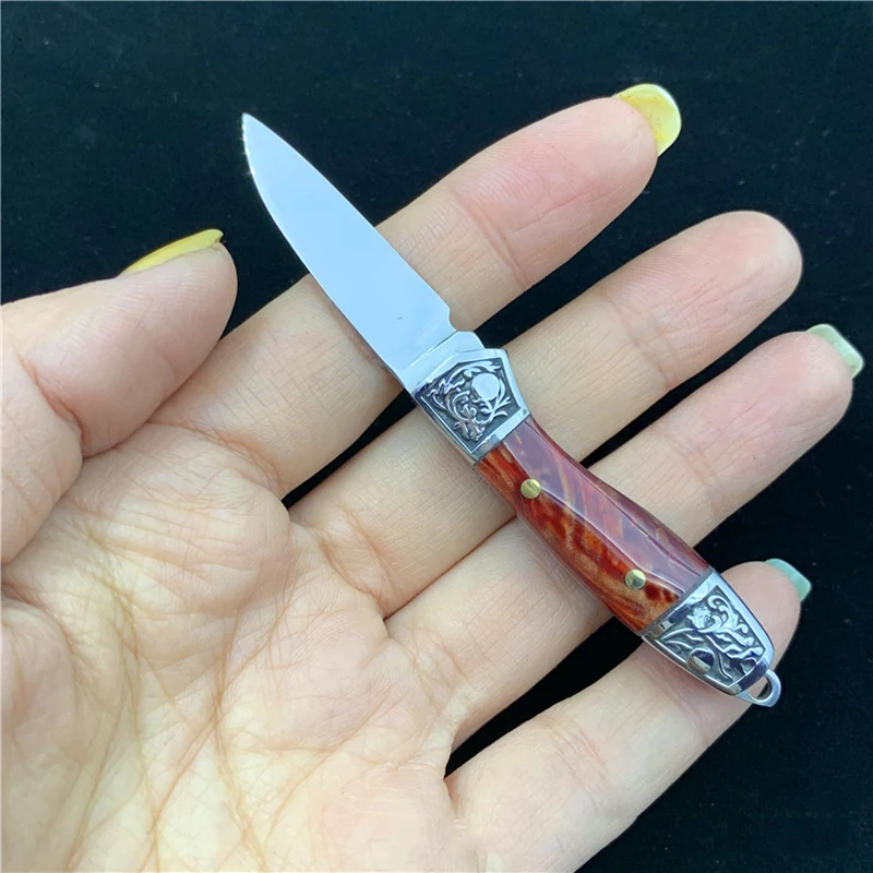 Нож складной ручной из хромованадиевого сплава