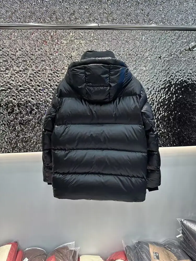 Рисунок 4 - Фирменное мужское зимнее модное пальто с гусиным пухом