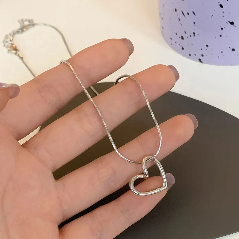 Ожерелье из нержавеющей стали с подвеской в виде сердца