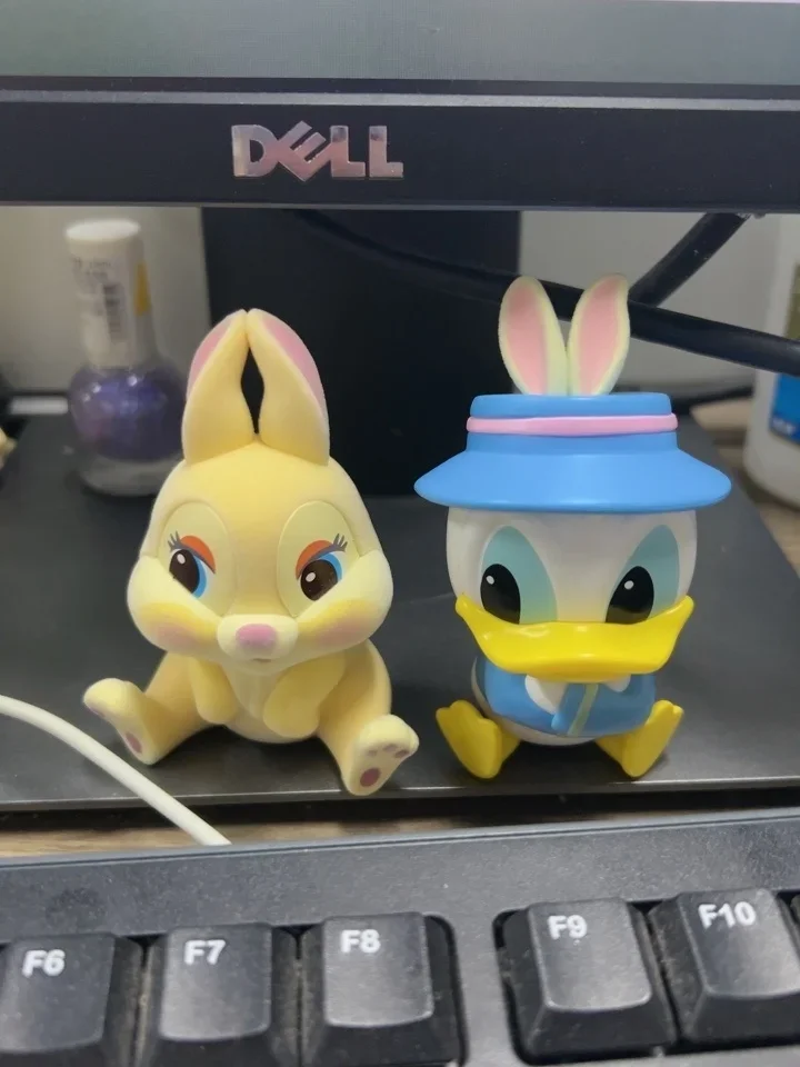 Где находится новый милый кролик из серии Disney? Тема пуха ручная работа