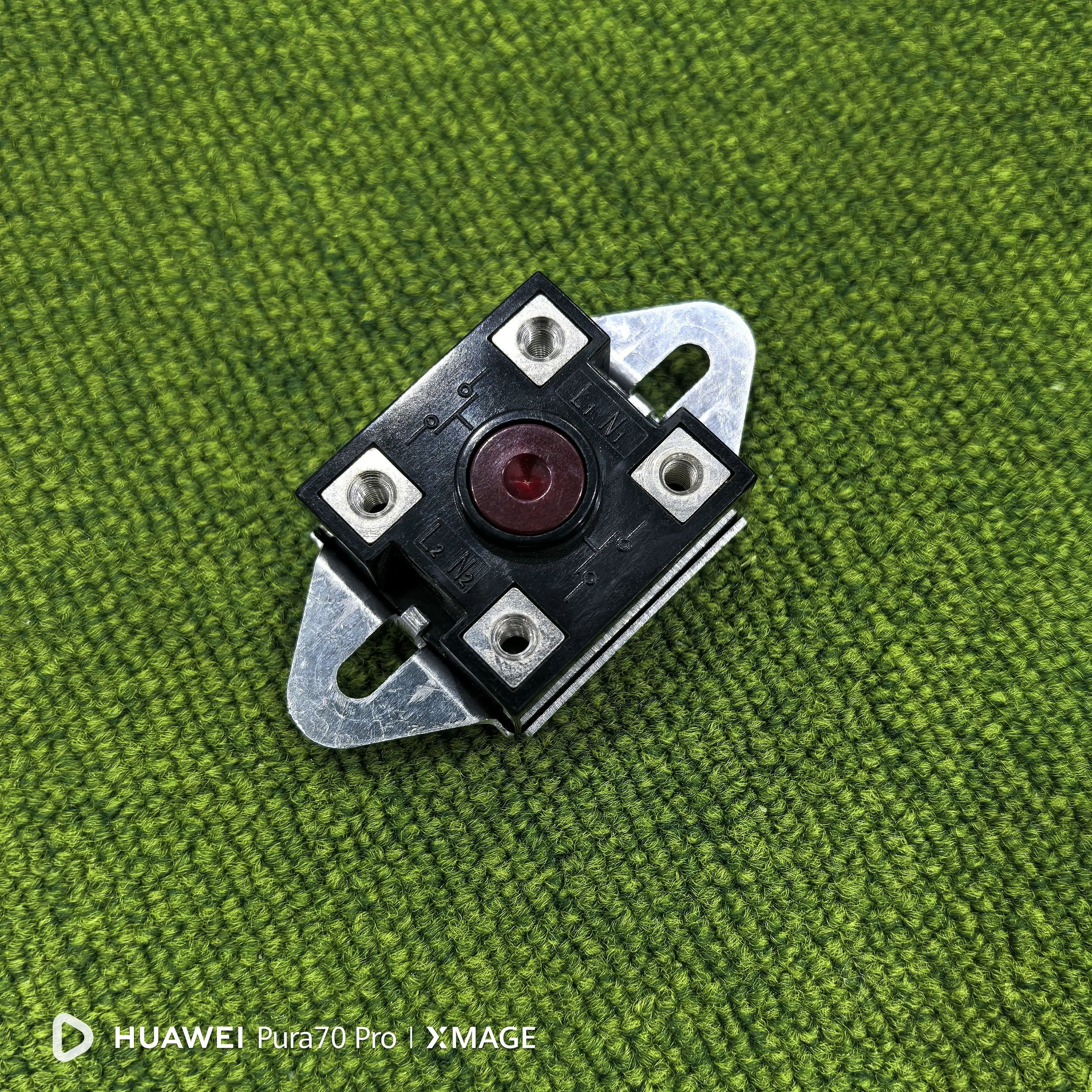 Регулятор температуры для электрического нагревателя 100 ° C