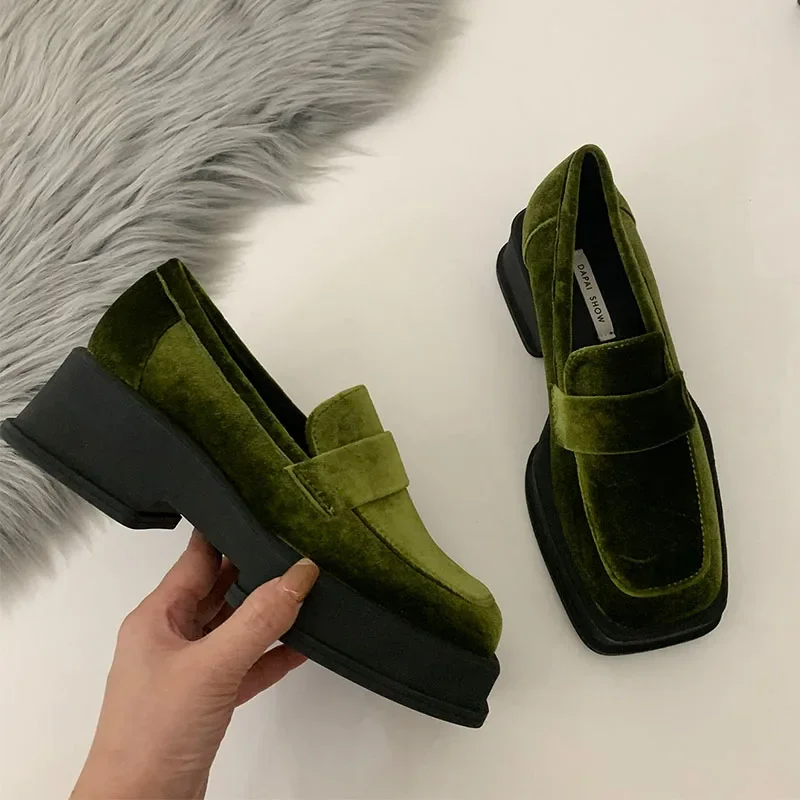 Туфли женские замшевые на платформе