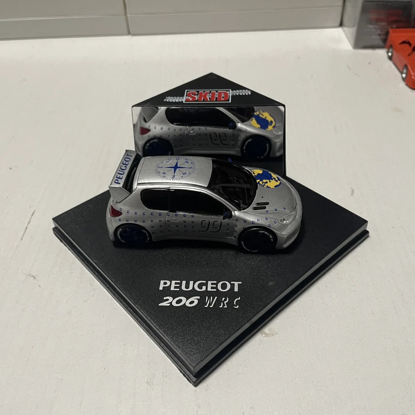 Масштаб 1:43, литой под давлением сплав, серебро Peugeot 206 WRC, игрушки, модель гоночного автомобиля, классика, ностальгия, подарки для взрослых, сувенир, статический дисплей (art.: 3920d3590c20f) - 3920d3590c20f