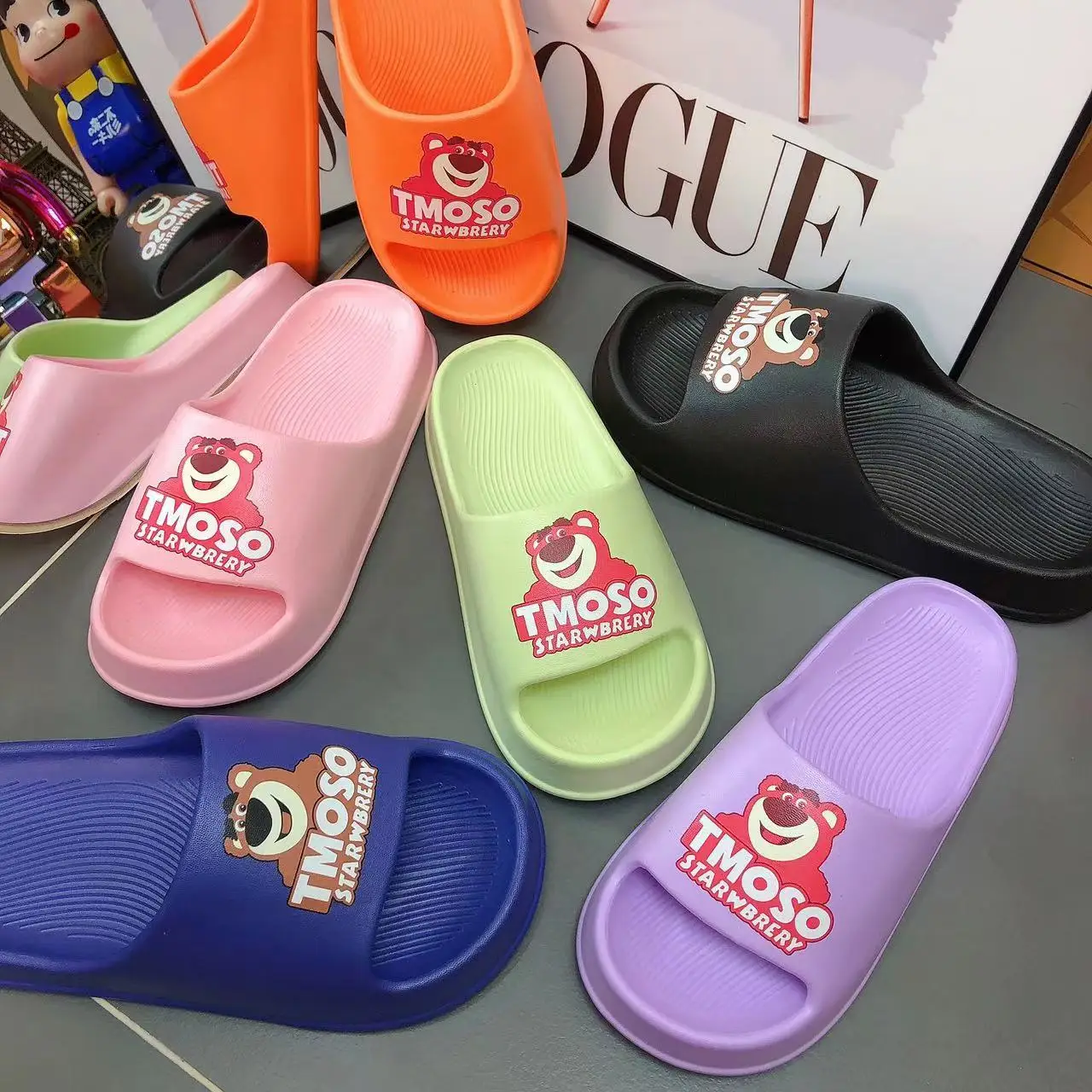 Disney 2023 new Strawberry Bear Couple Sandals Ultra Light Eva Material Cartoon Cute Women's Indoor Bathroom Non-slip Slippers