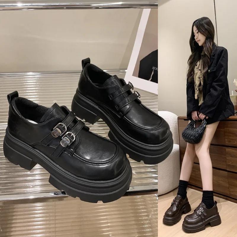 Туфли женские универсальные с мехом модная обувь в британском стиле лоферы на