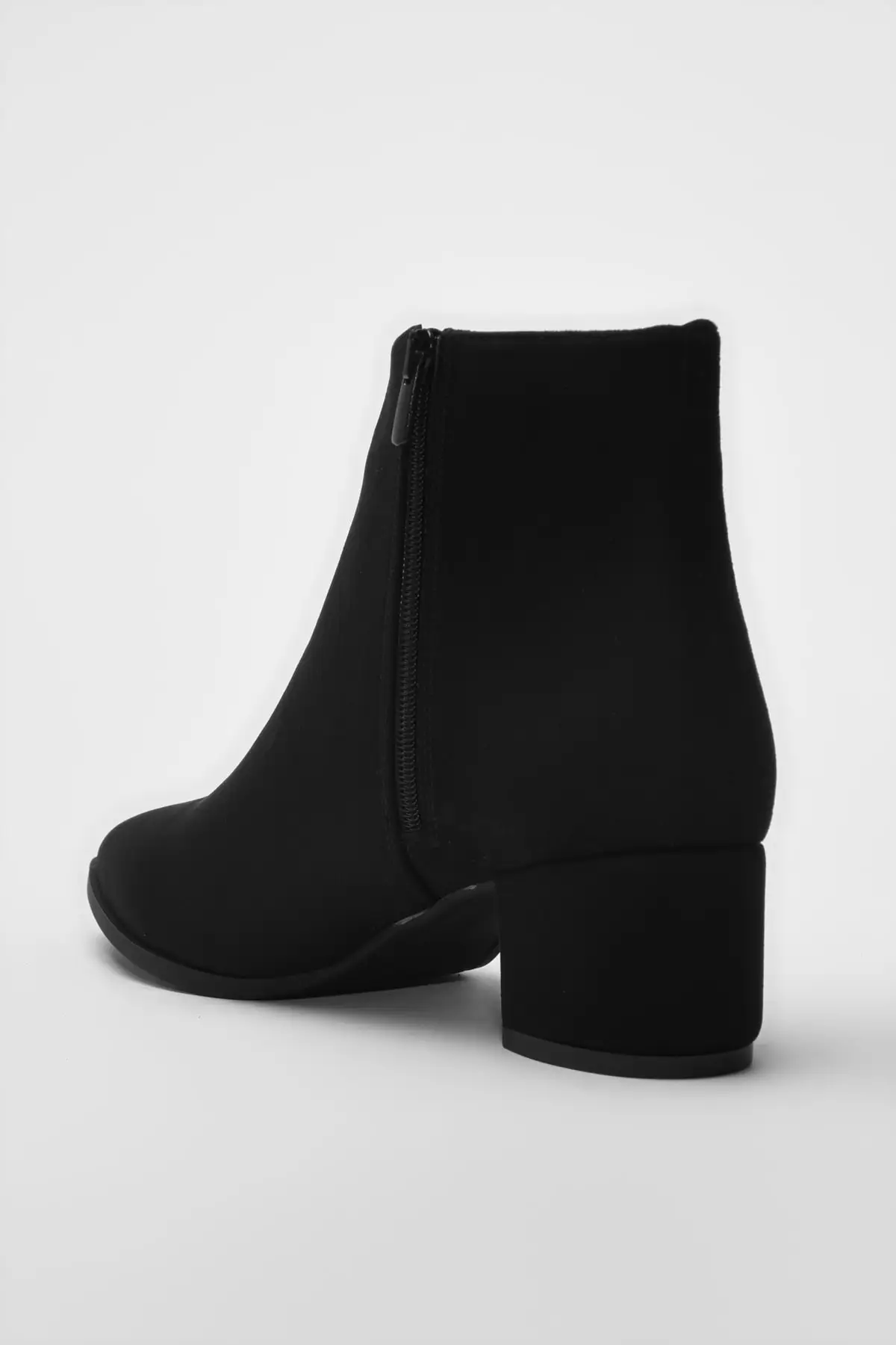 

Women BootsBlack 's ie & DIES New Arrival Luxury Stylish Female Boots Platform Designer Comfortable Ladies Boots High Quality