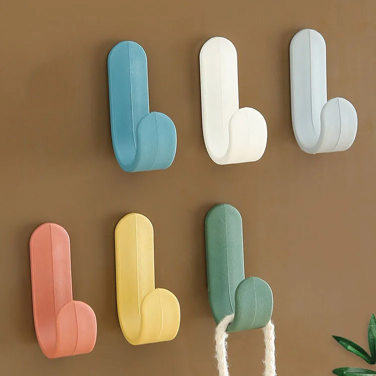 

Simple J-type hook, wall hanging Nordic style, no punching hook, household traceless coat hook, mini door back adhesive hook