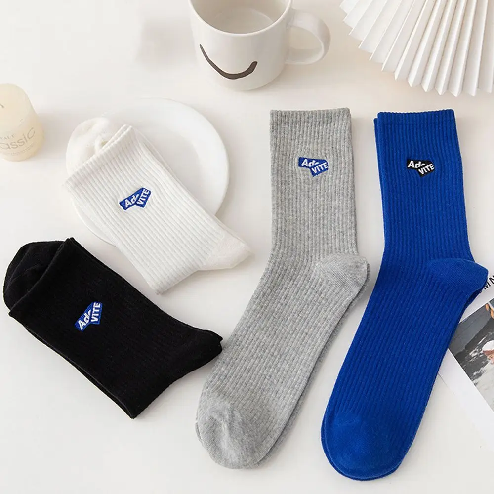 

2022 Breathable Sweet Streetwear Japanese Harajuku For Men Korean Tube Socks Hosiery Letter Women Cotton Socks