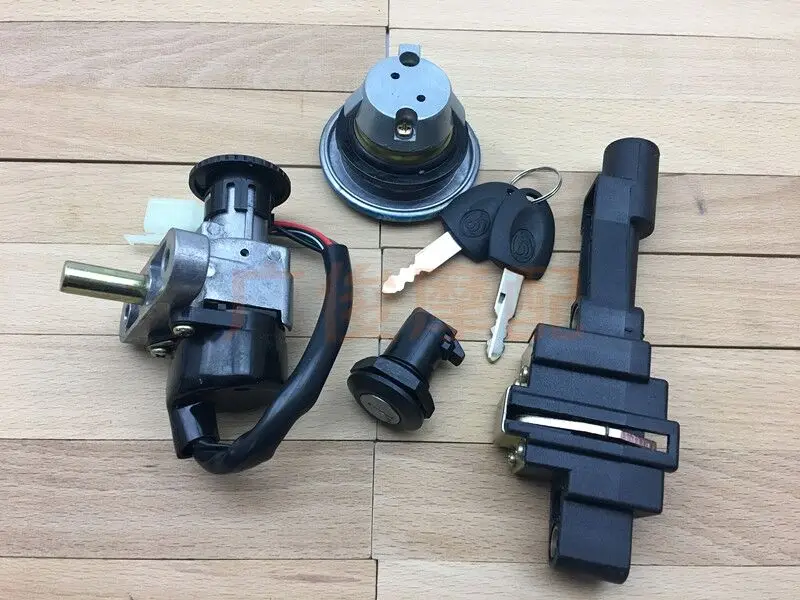 Комплект ключей зажигания 3KJ JOG 50 для китайского скутера QJ Keeway Yamaha мотоцикла |