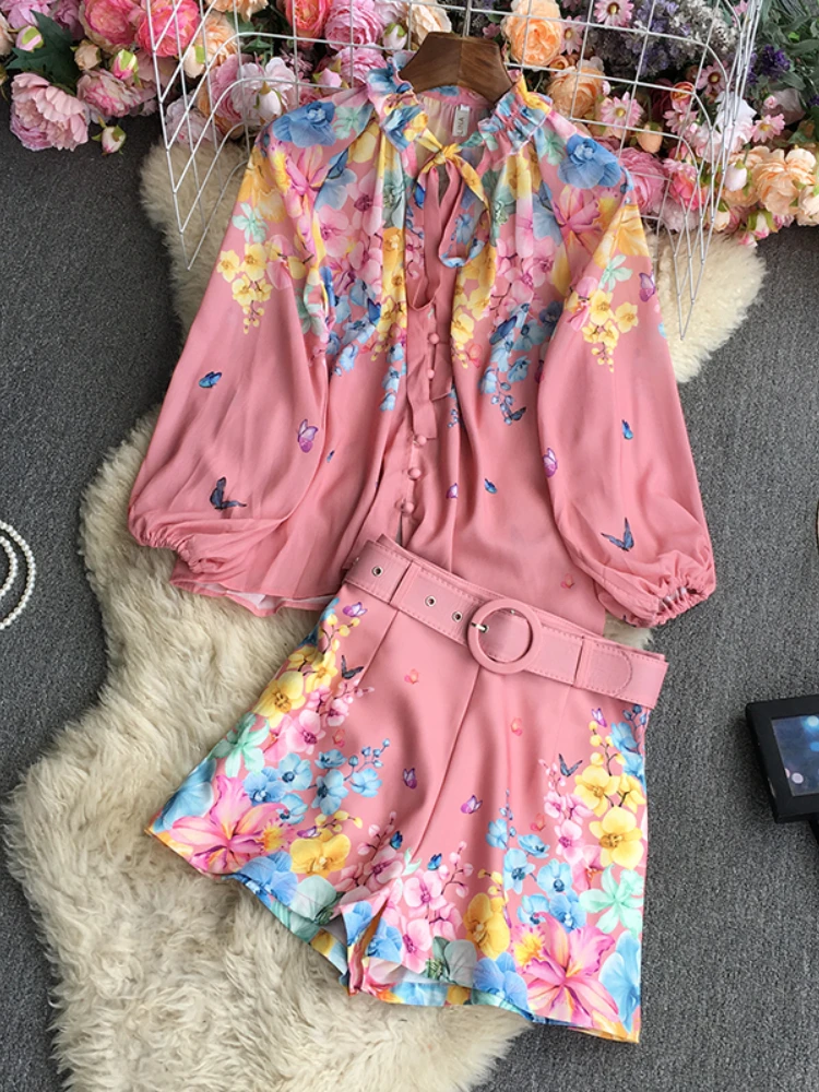 

LY VAREY LIN New Summer Women Fashion Print Two Piece Set V-neck Lace-up Shirts Tops+high Waist Wide Leg Shorts with Belt Suits