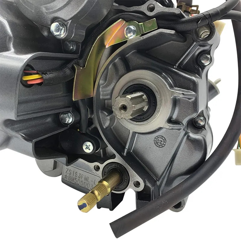 Фото Высококачественный 4-тактный двигатель для мотоциклов CG125/150/175/200cc, двигатель Zongshen 125cc №3