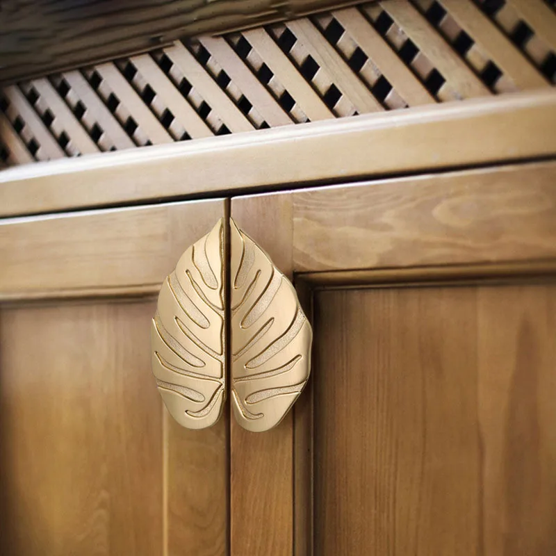 luxury black gold leaves creative cabinet pulls drawer knobs leaf handle wardrobe kitchen door handles for furniture handles free global shipping