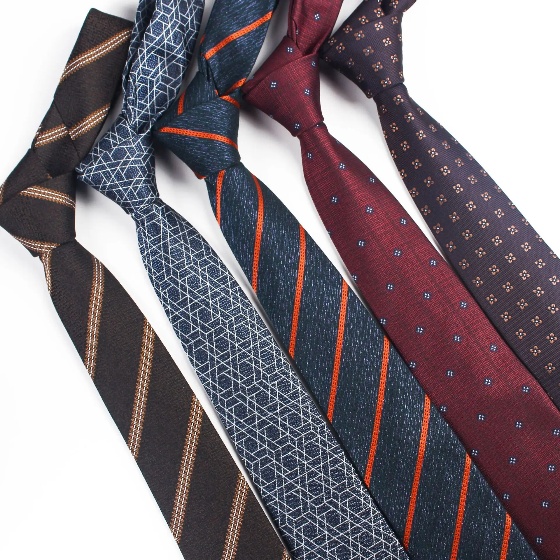 Галстук перевод. Галстук Kiton Napoli. Галстук мужской. Красивые мужские галстуки. Необычные галстуки.