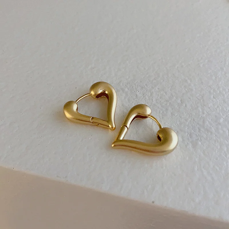 Draweye Minimalism Jewelry for Women Heart Elegant Korean Fashion Hollow Out Drop Earrings Office Lady Simple Pendientes Mujer