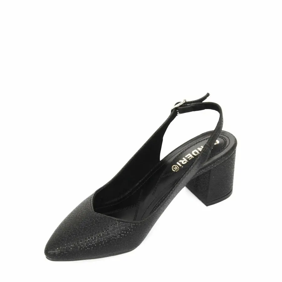 

Women Shoes Flats Fashion Casual G. D. N