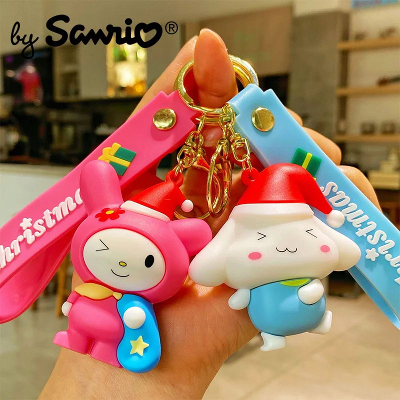 

2023 Sanrio Hello Kitty Cinnamoroll Kuromi Keychain Christmas Series Keyring Bag Pendant Car Keyholder Bag Charm Accessories