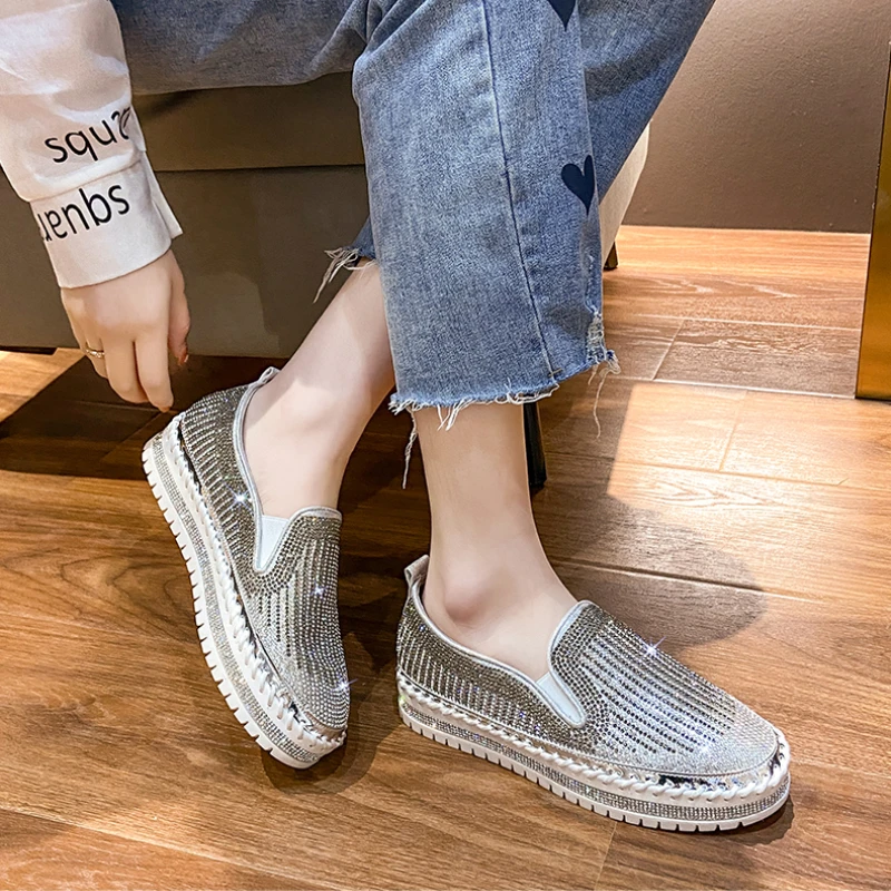 

COZOK Women 2022 Spring Autumn New Fashion Rhinestone One Pedal Thick Bottom Lazy Casual Korean Version All-match Student Shoes