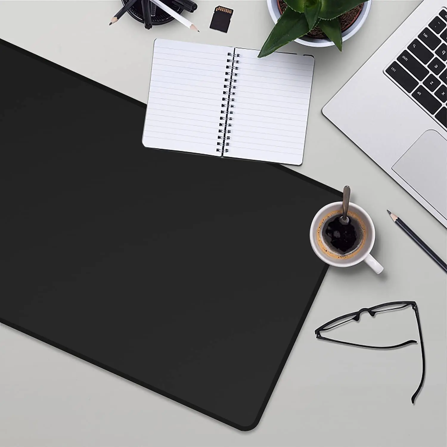 Black Gaming Mouse Pad Large Extended Computer Mat Stitched Edges Non-Slip Waterproof for Office Home desk mat |