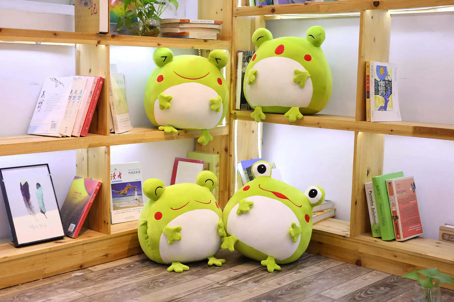 

Funny Frog Plush Toy Figure Kawaii Animal Stuffed Pillow Doll Home Sofa Bed Cushion Decorations Birthday Christmas Gift for Kids