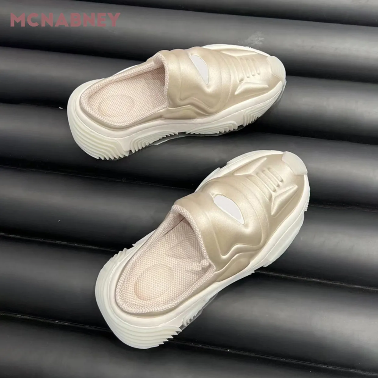 Heightening Thick Bottom Fashion Slippers New Niche Design Round Toe Casual Sports Shoes Technological Slippers Women's Slippers
