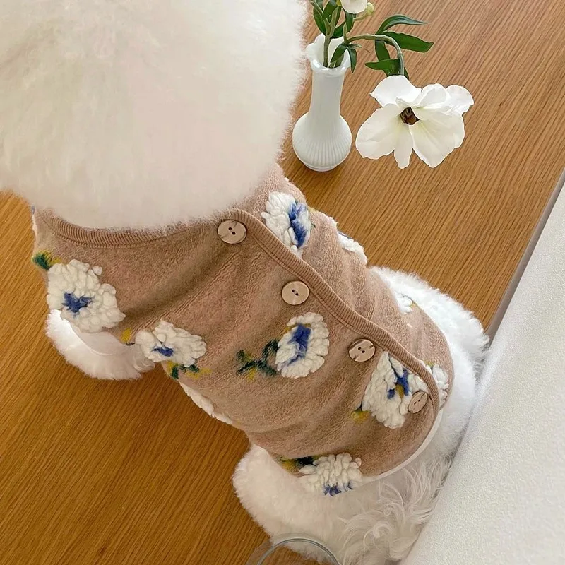 

Reversible Winter Pet Dogs Clothes Fleece Warm Dogs Coats Three-dimensional Flower For Small Medium Dog Clothing Chihuahua Perro