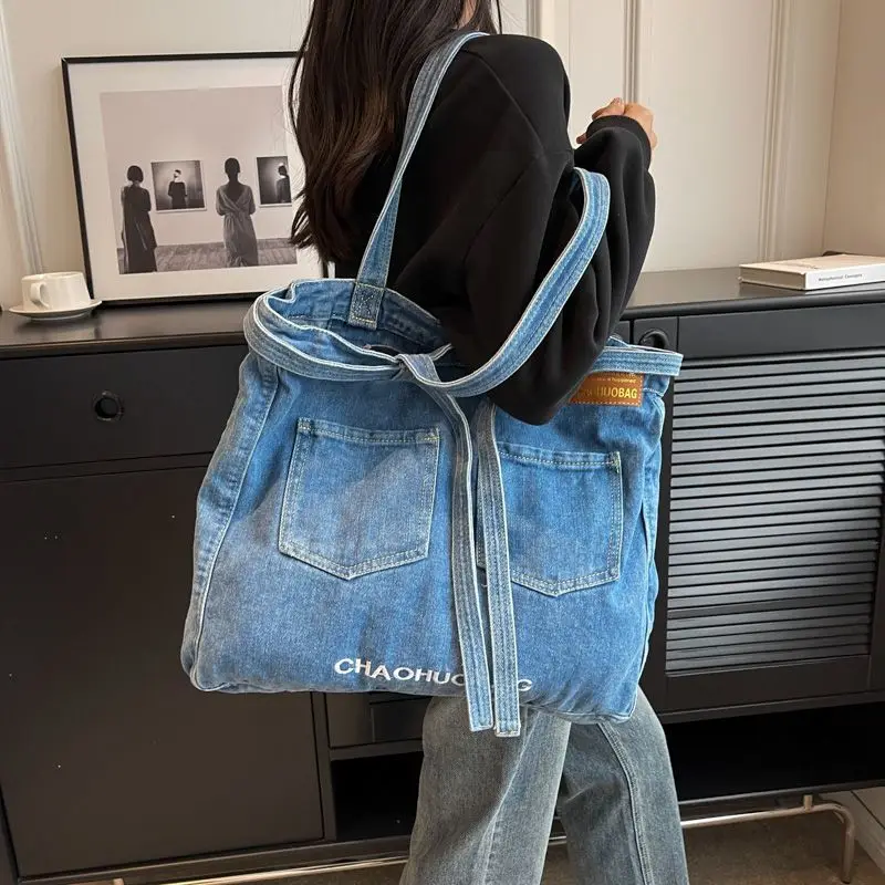 Vintage Washed Jeans Cloth Bag Large Capacity Commuting Canvas Bag Fashion Casual Tote Bag Versatile Student Shoulder Bag Women
