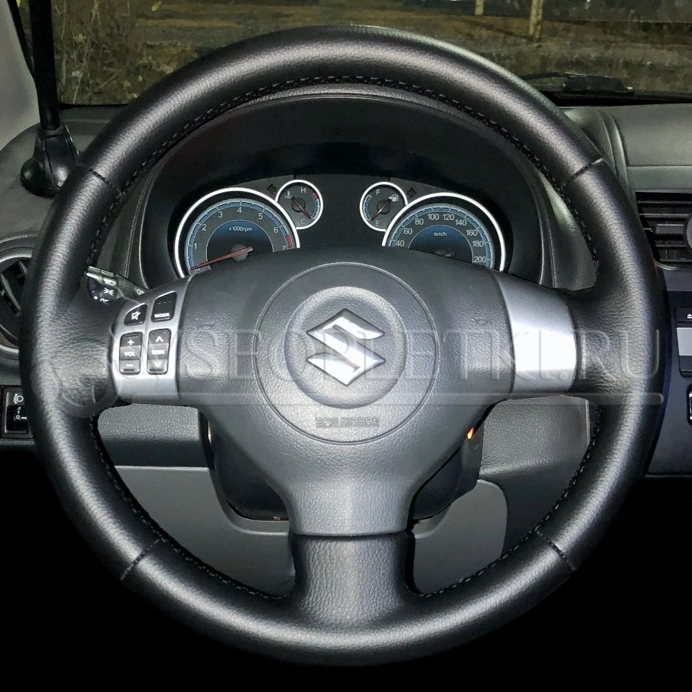 Оплетка на руль &quotSuzuki SX4&quot (Сузуки CX4) для резинового (полиуретанового) руля -