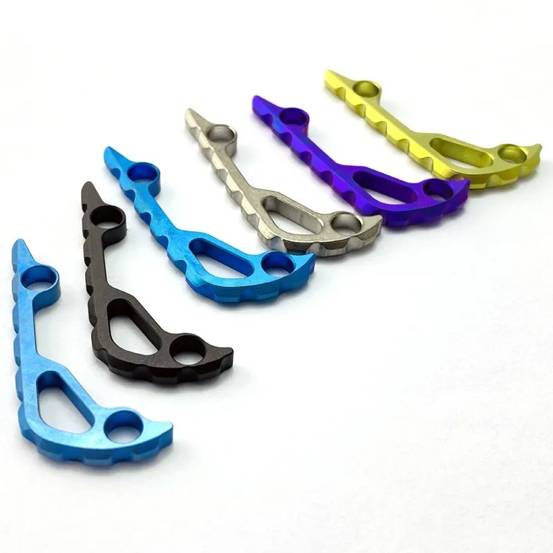 

Титановая проставка для Benchmade Bugout 535