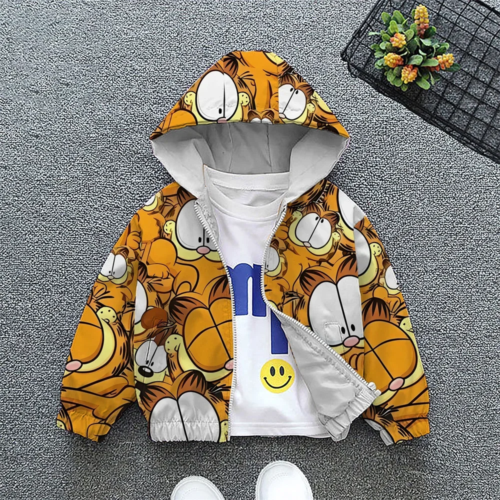 Куртка детская демисезонная с капюшоном и принтом