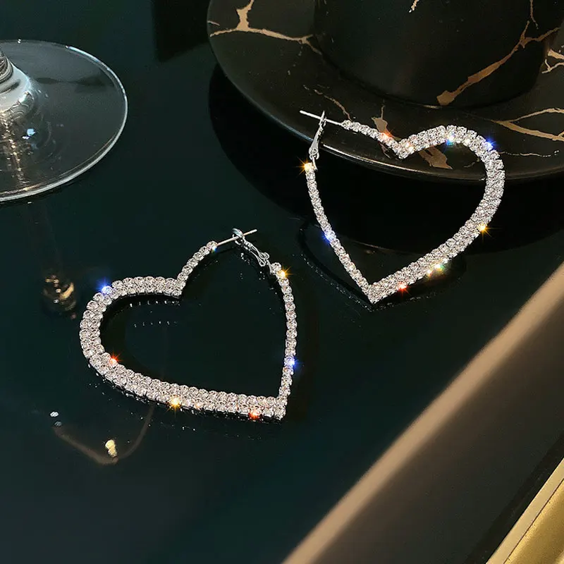 

Korean Full Diamond Love Heart Big Earrings Fashion Exaggerated Flash Ear Jewelry for Women Girls Personality Gift
