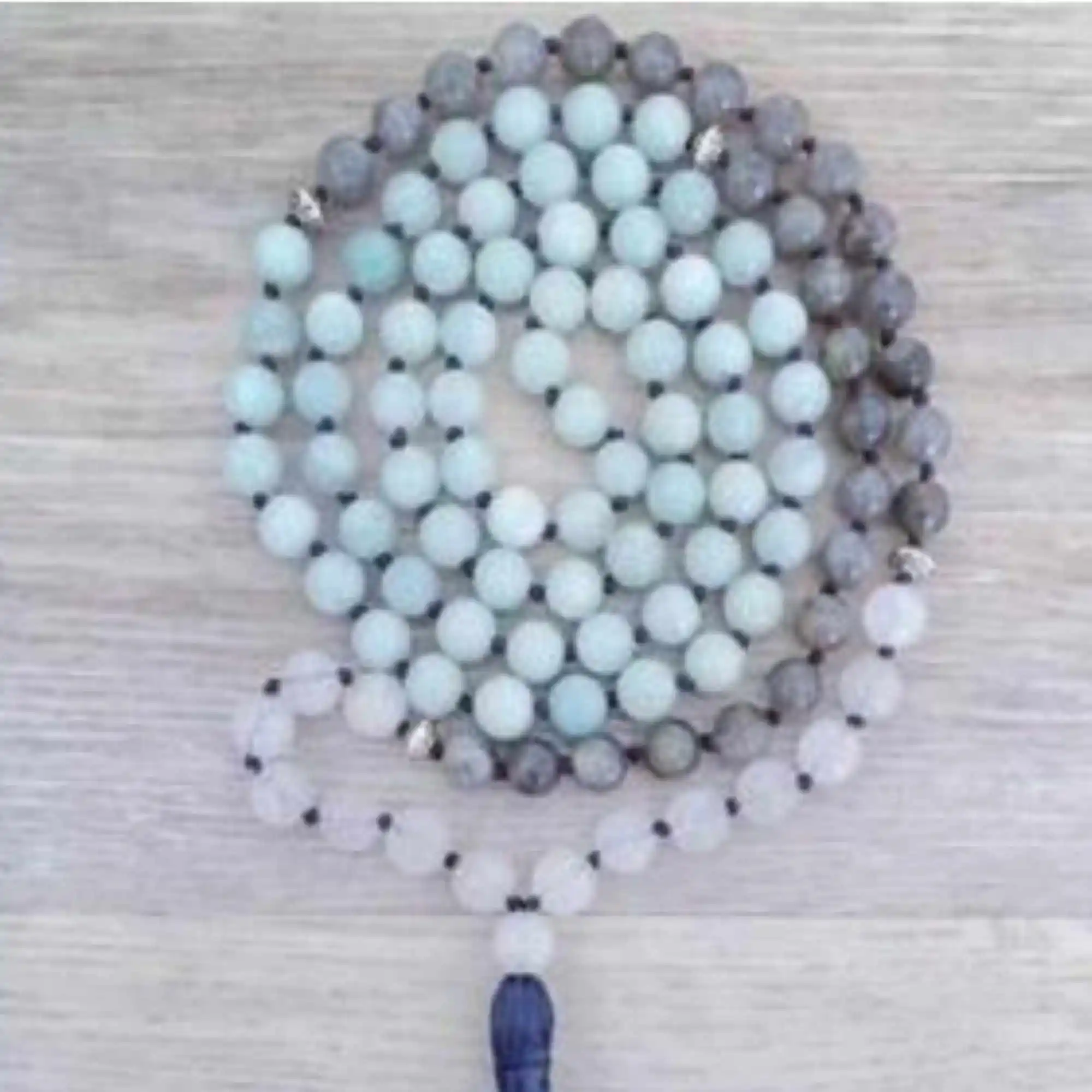 

8mm Natural 108 spectrolite Amazonite Rose Crystal beads necklace Reiki Quartz Gift Gold Clavicle Healing Keychain Unisex Men