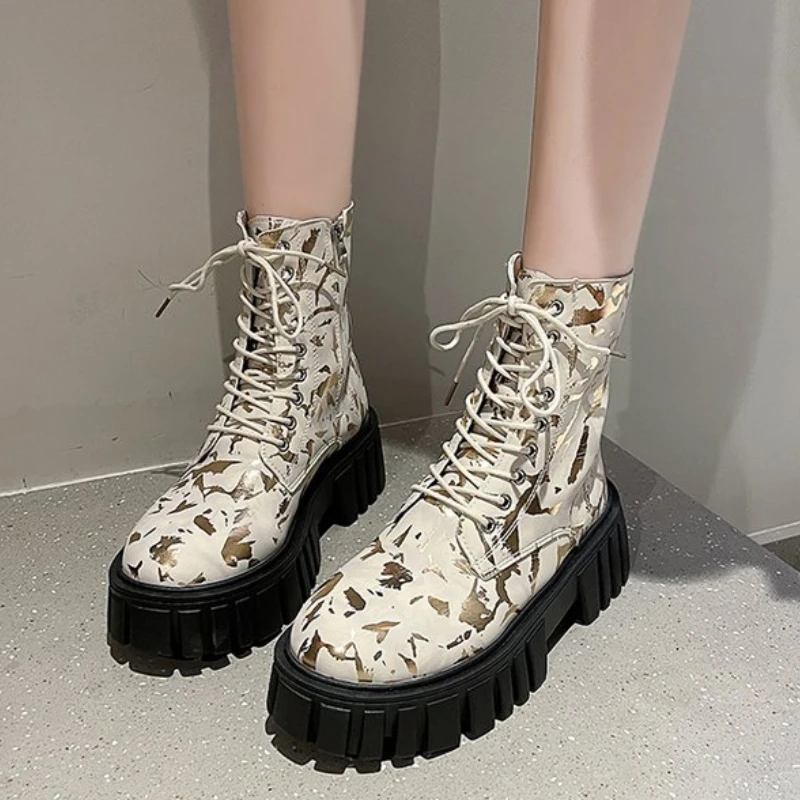 

High Top Sneakers Women Ankle Boots Autumn Sports Ladies Vulcanized Shoes Platform Canvas Boots Woman Basket Femme