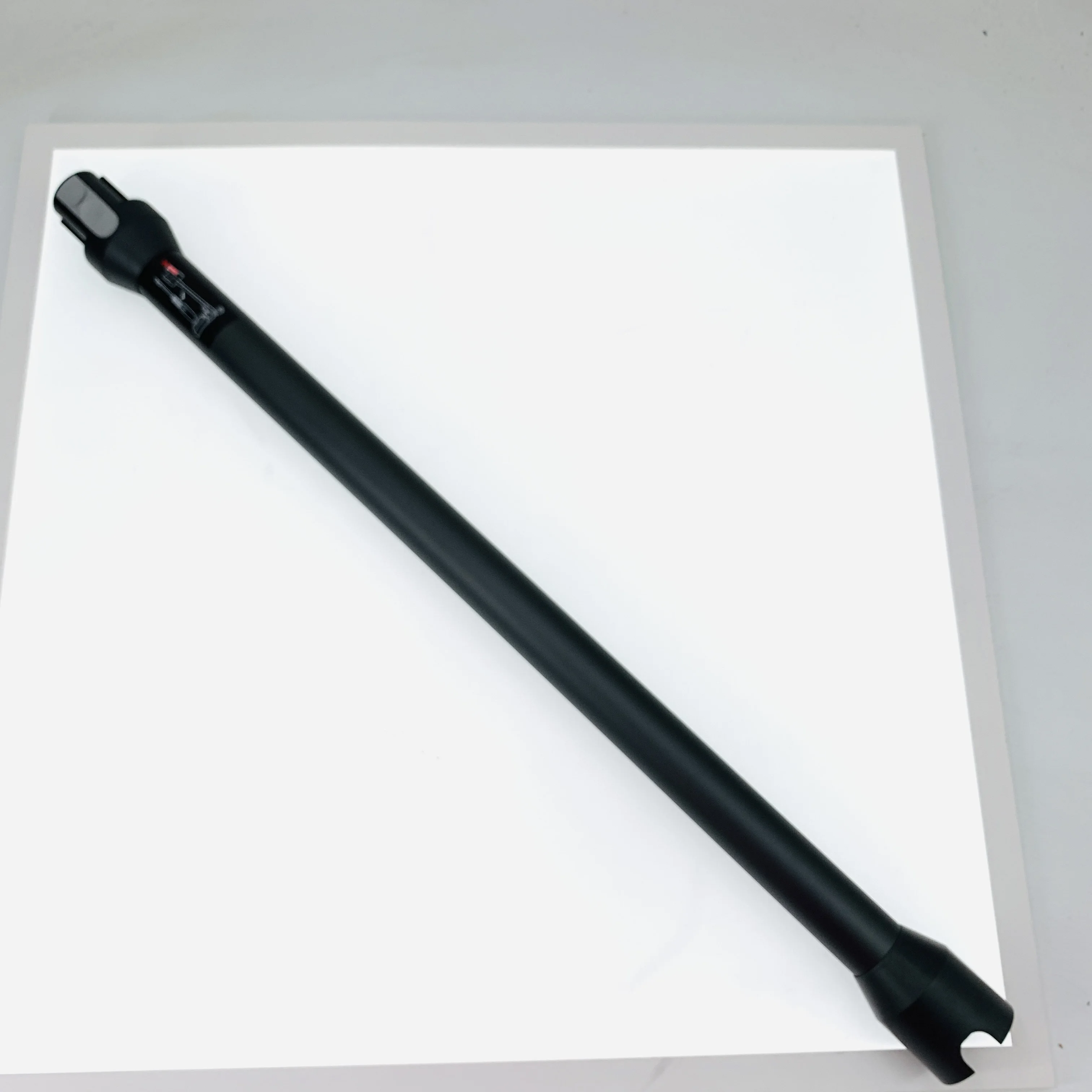 Фото Металлический токопроводящий стержень для пылесосов Roborock A10 UltraE/A10 Ultra F25 ACE ombo dyad pro Combo H5 H6 H7 SCWXCQ01RR H60 Ultra №1