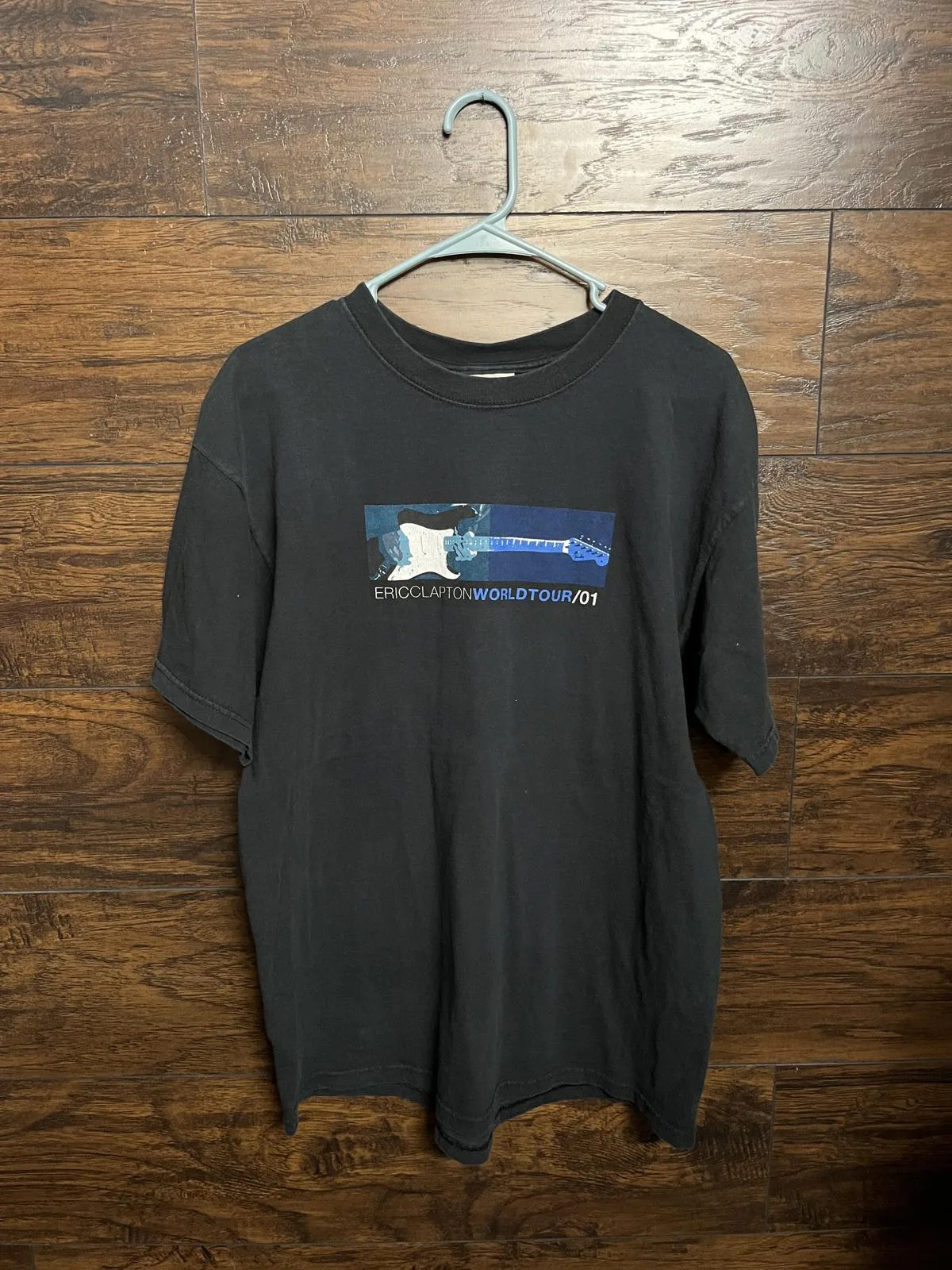 Винтажная футболка с рисунком Эрик Клэптона гитары World Tour 2001 L