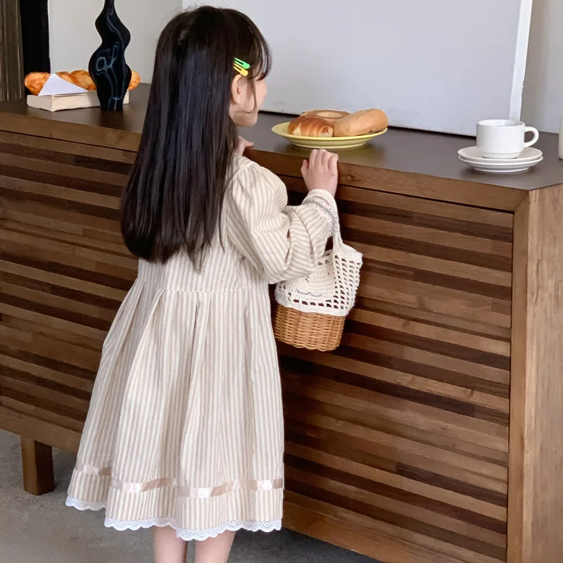Корейская одежда для девочек весна 2024 новое платье маленьких принцессы с длинным