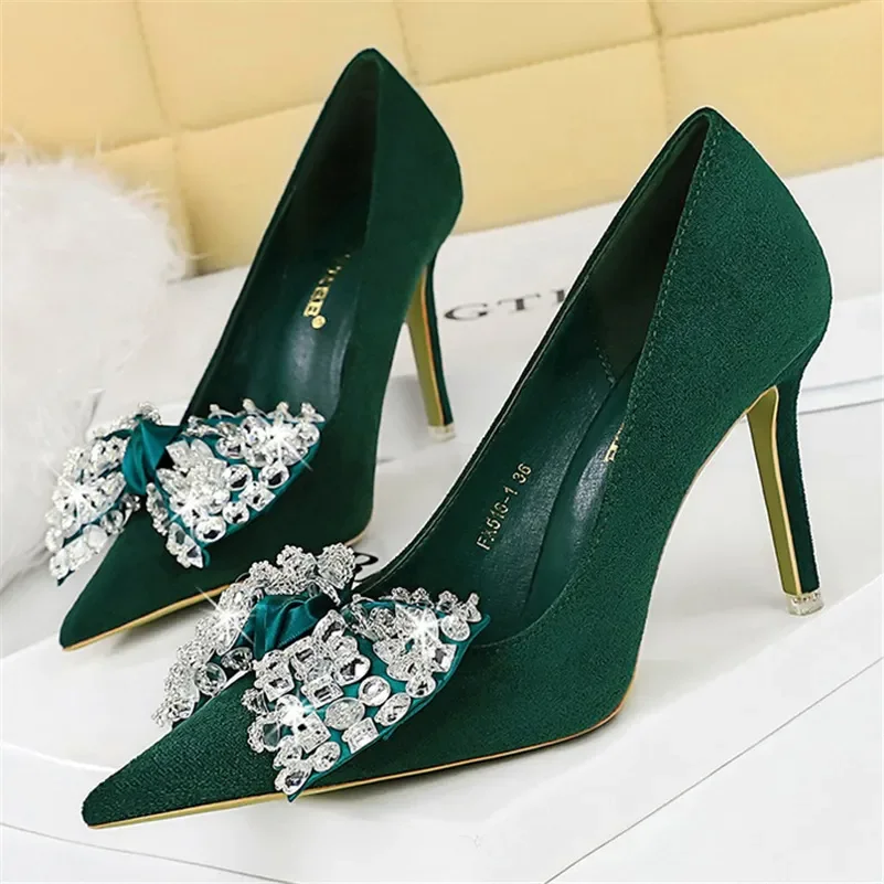 

Fashion High Heels Women Shiny Rhinestones Bowknot Pumps Bridal Shoes Sexy Stiletto Black Heels Lady Elegant Banquet Party Shoes
