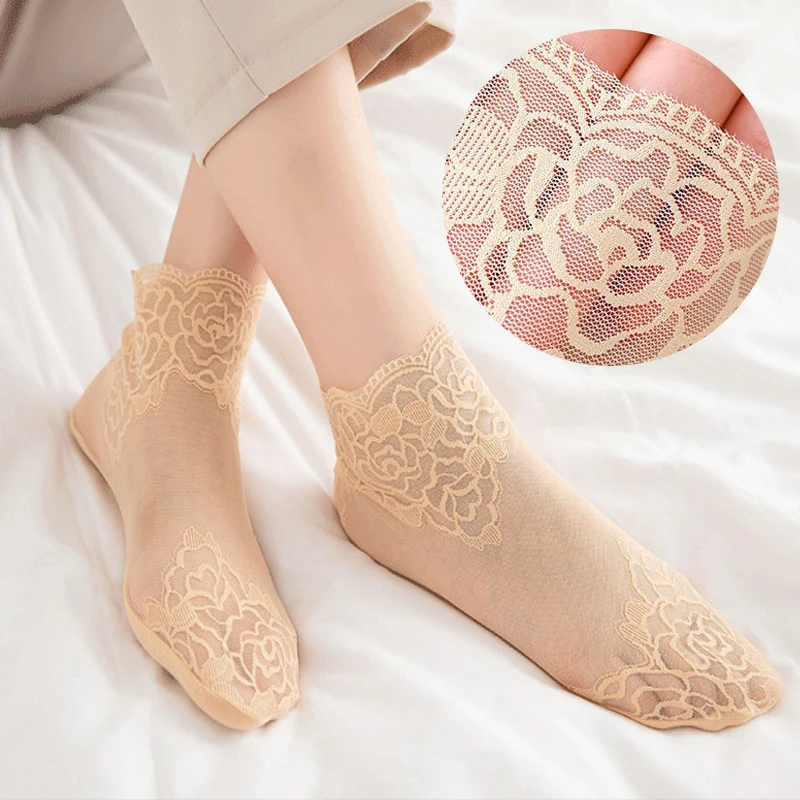 

1/2 Pairs Kawaii Women's Short Socks Silk Socks Flower Funny Socks Leg Warmers Lace Stockings Sexy Lingerie lolita Woman Clothes