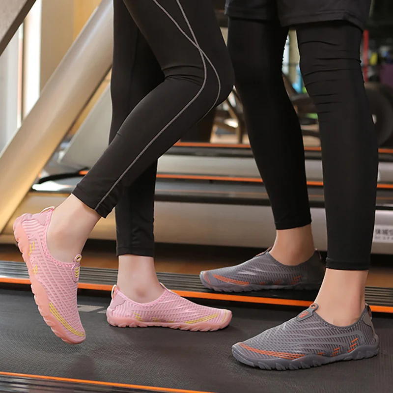 New Summer Women's Sneakers Soft-soled indoor Training shoes Mute portable Suitable for Gym /yoga shoes men Treadmill shoe 35-47