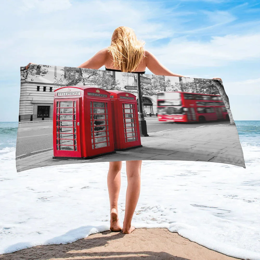 

Red Telephone Booth On The English Street Bath Towel Camping Bathroom Accessories Microfiber Beach Towel Bath Towels for Adults